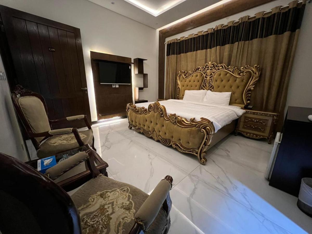 Palm Tree Hotel Лахор Екстер'єр фото