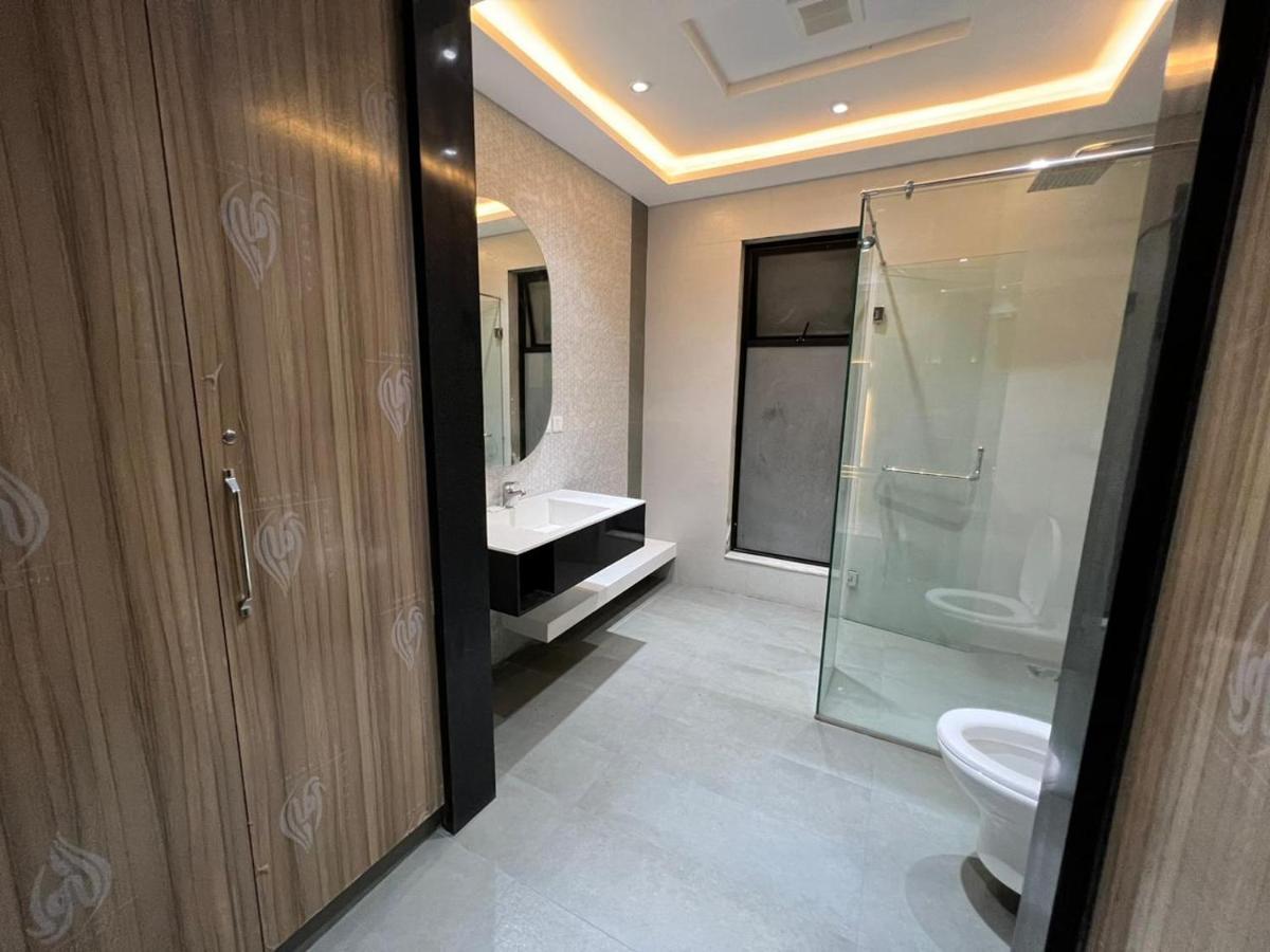 Palm Tree Hotel Лахор Екстер'єр фото